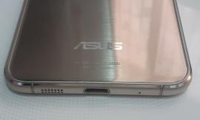 Asus Zen Fone 3 &Quo...