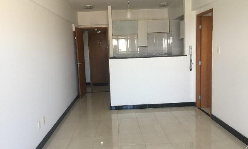 Quarto/Sala, Armário...