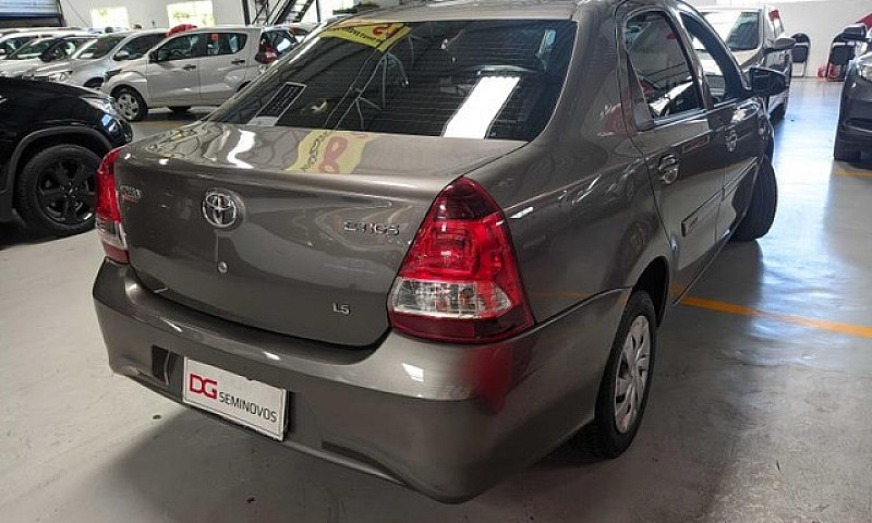 Toyota Etios 1.5 X P...
