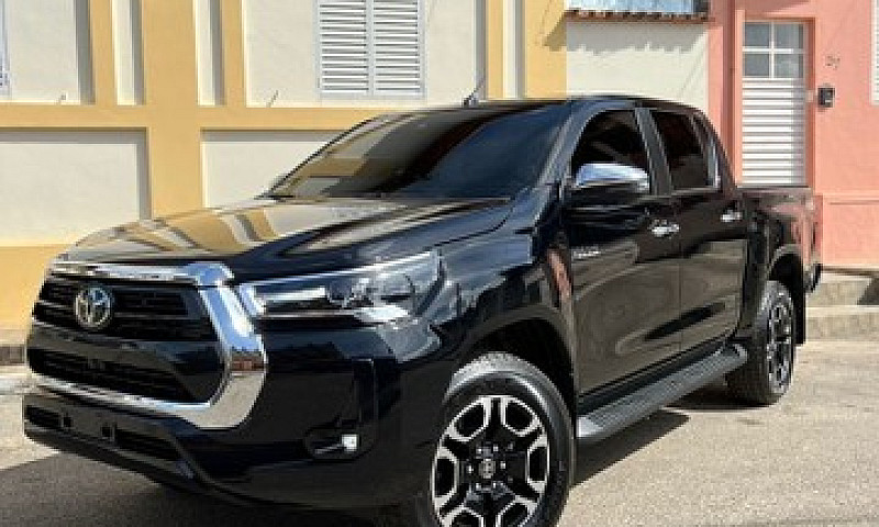 Hilux Srx 2022/22  9...