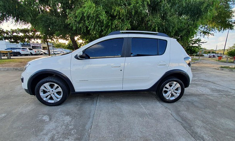Renault Sandero Step...
