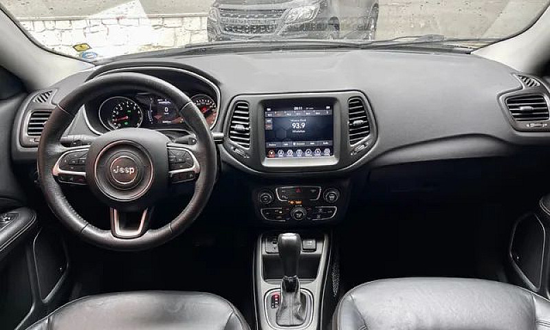 Jeep Compass Longitu...
