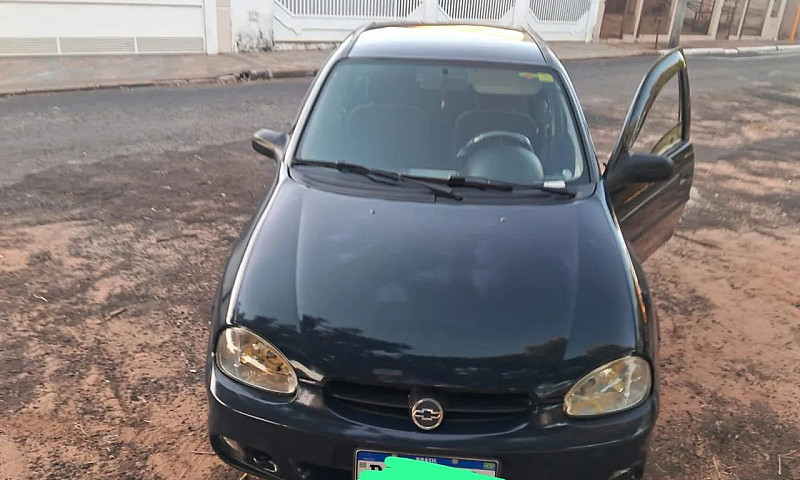 Chevrolet Corsa Sed ...
