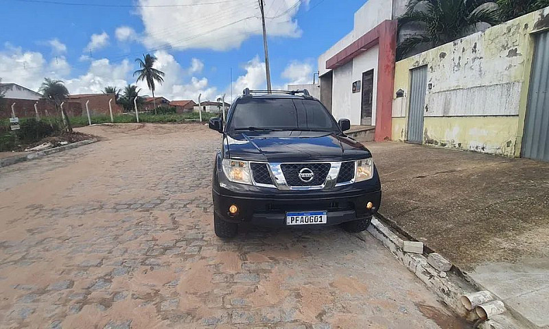 Nissan Frontier Se/S...