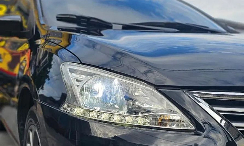 Nissan Sentra Sv 2.0...