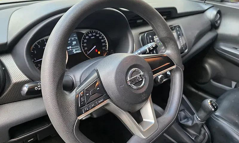 Nissan Kicks S 1.6 1...