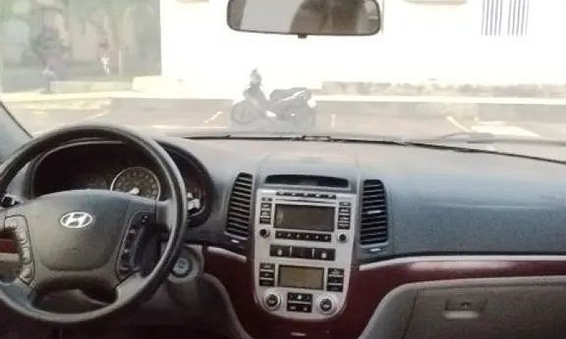 Hyundai Santa Fe Gls...