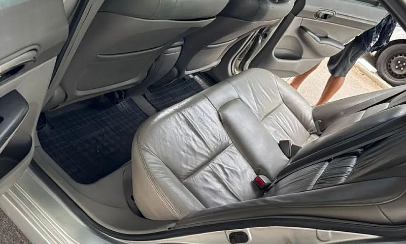 Honda Civic Sedan Lx...