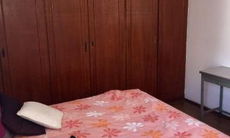 Apartamento, Na Alde...