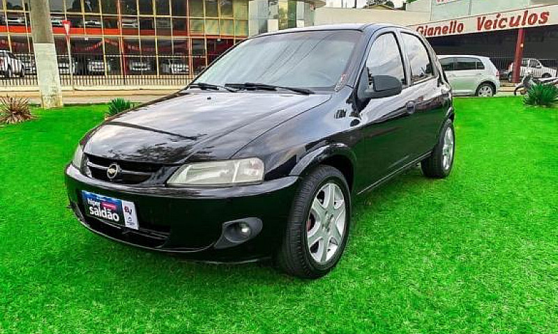 Chevrolet Celta Hatc...