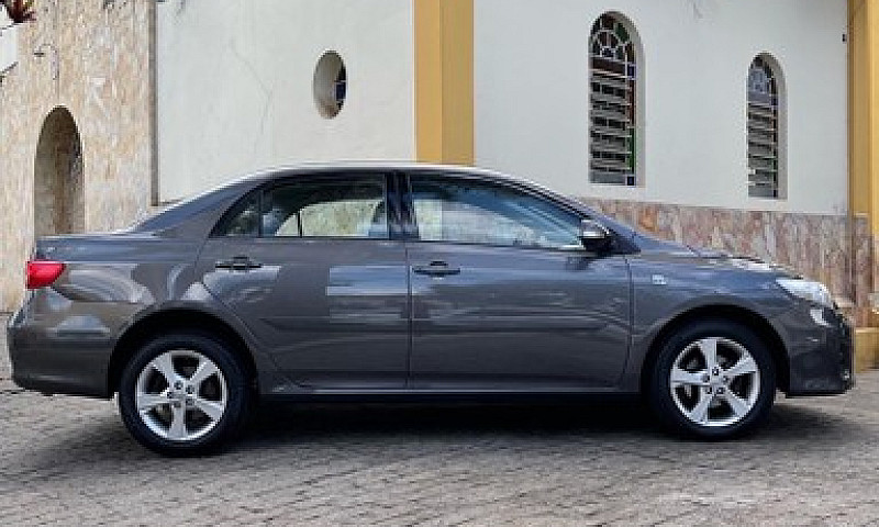 Corolla Xei Ano 2013...