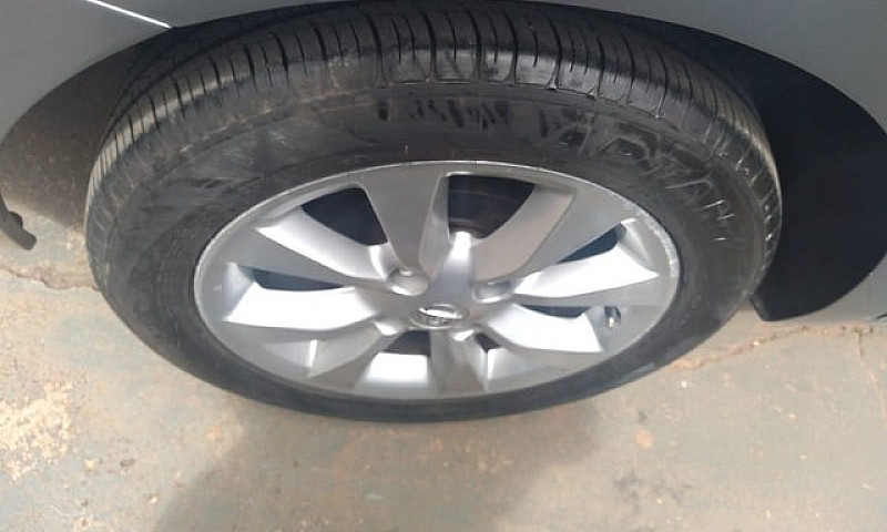 Nissan Sentra S 2.0 ...