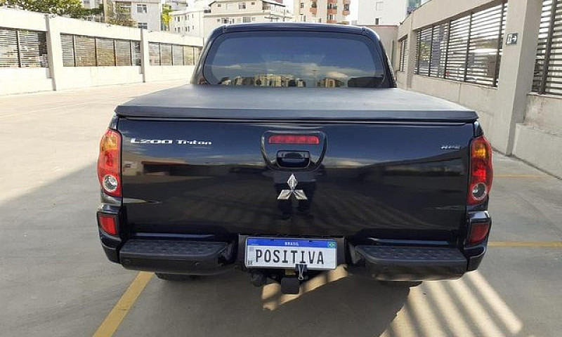 Mitsubishi L200 Trit...