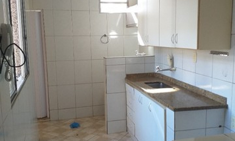 Apto 2 Qtos Centro S...