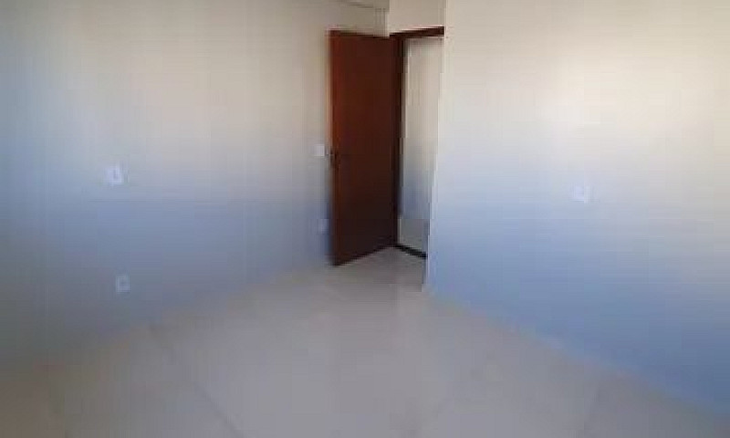 Alugo Apartamento 03...