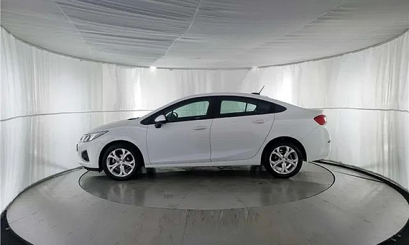 Chevrolet Cruze 2023...