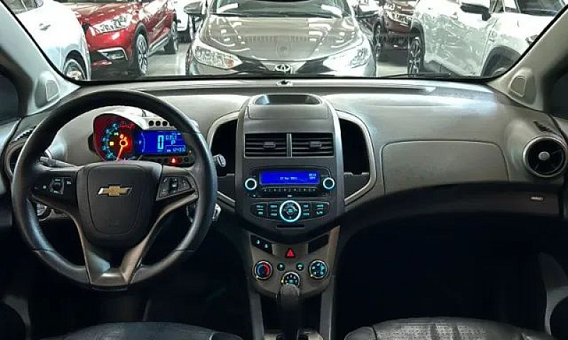 Chevrolet Sonic Hb L...