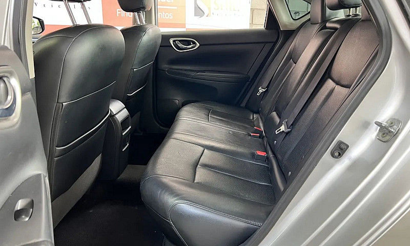 Nissan Sentra 2015 2...