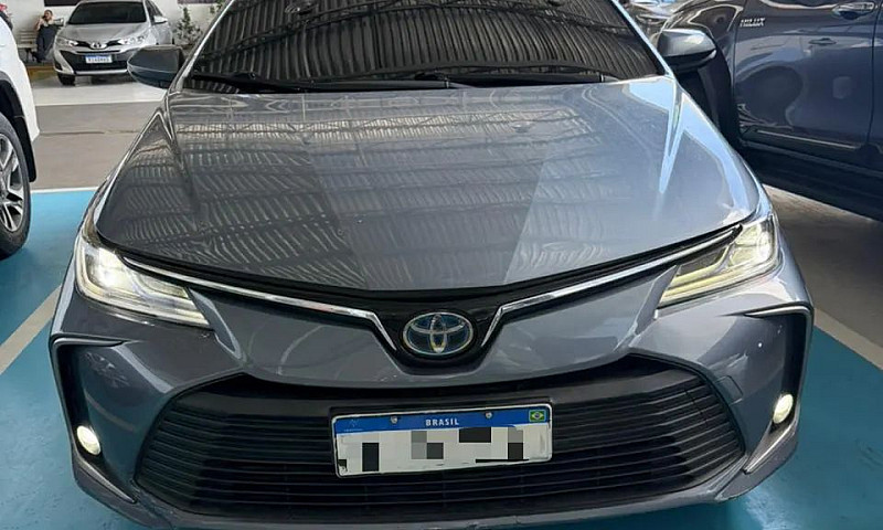 Toyota Corolla Altis...