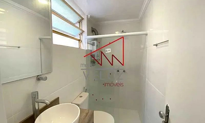 Apartamento-À Venda-...