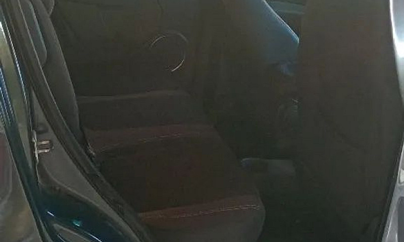 Fiat Palio Essence 1...