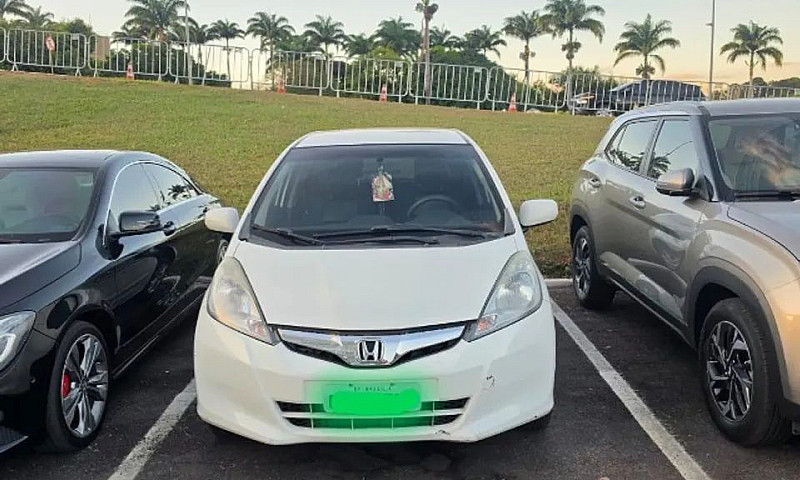 Honda Fit Lx 1.4/ 1....