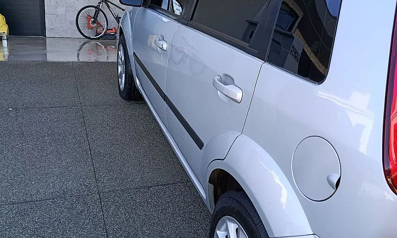 Ford Fiesta 1.6 16V ...