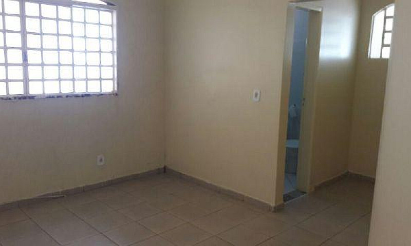 Casa No Condomínio R...