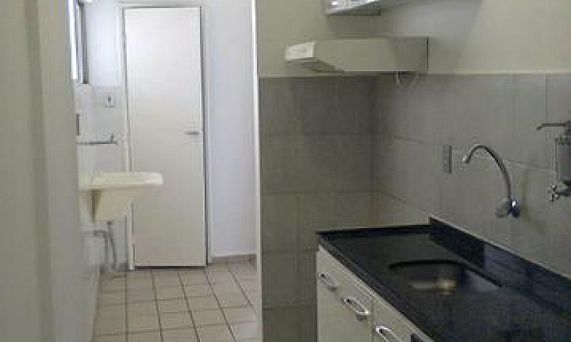 Brotas, Dois Quartos...