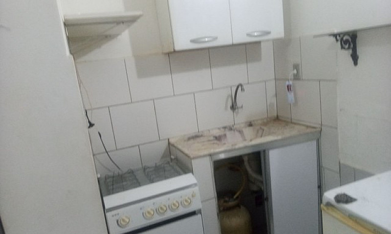 Quarto Para Moça...