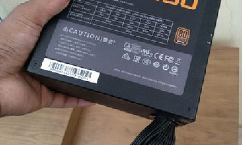 Fonte Cooler Master ...