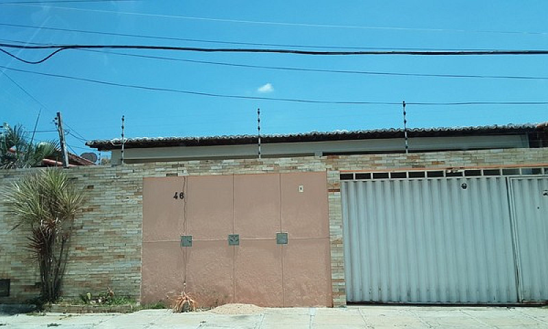 Aluga-Se Casa  3 Qua...