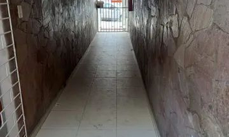 Alugo 1 Apartamento...