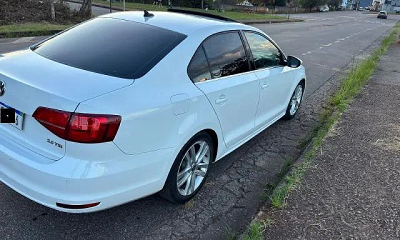 Jetta Highline 211Cv...