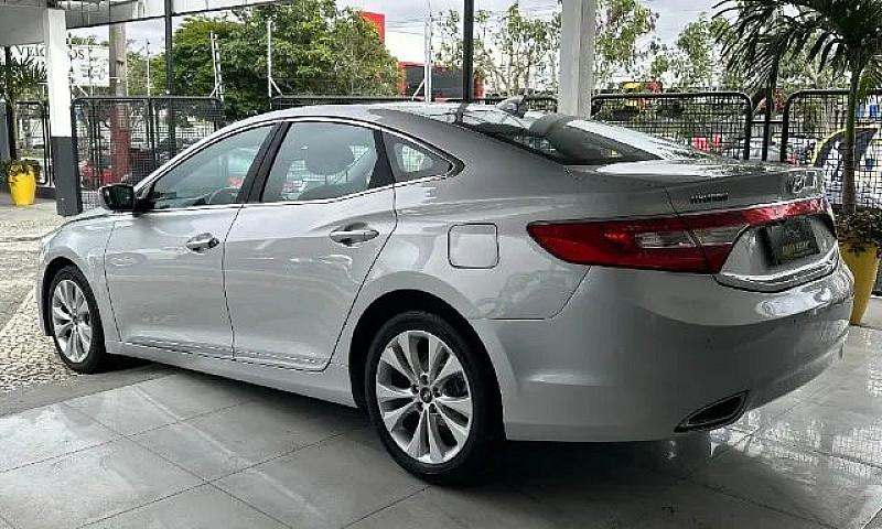 Hyundai Azera 3.0 V6...