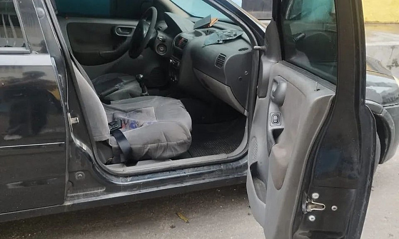 Chevrolet Corsa Sed....