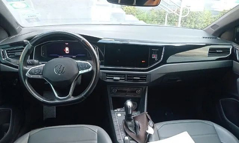 Volkswagen Nivus Hig...