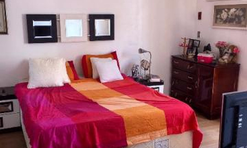 Apartamento, Na Alde...