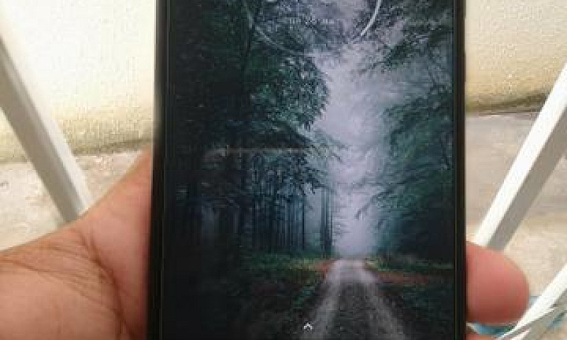 Motorola Moto E5 Plu...