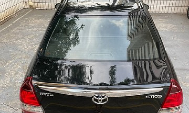 Etios Platinum 1.5...