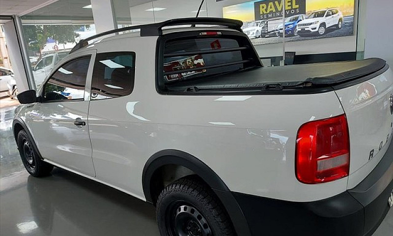 Volkswagen Saveiro 1...