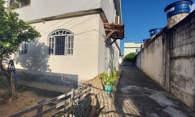 Casa 3 Quartos Com 8...