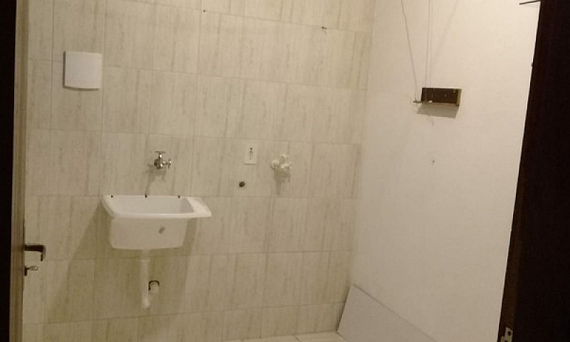 Alugo Casa ...