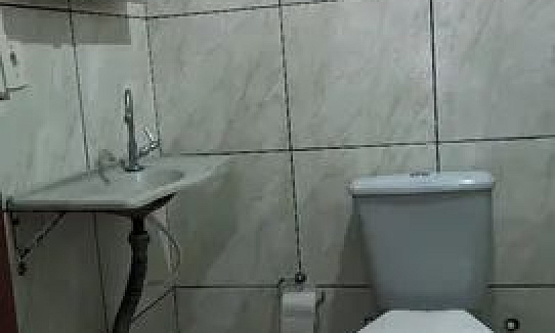 Aluga-Se Casa Com 3 ...