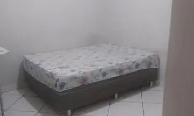 Suite No Bairro Noss...
