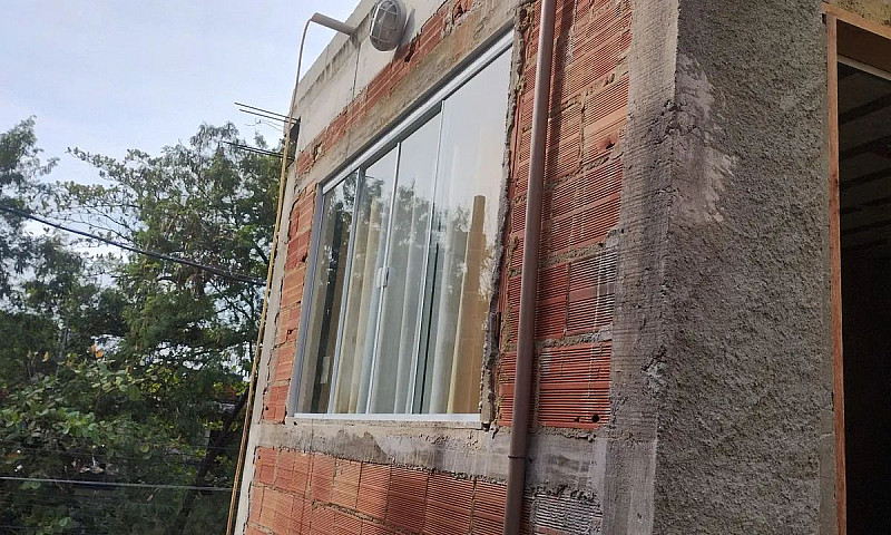 Casa De Frente Pra R...