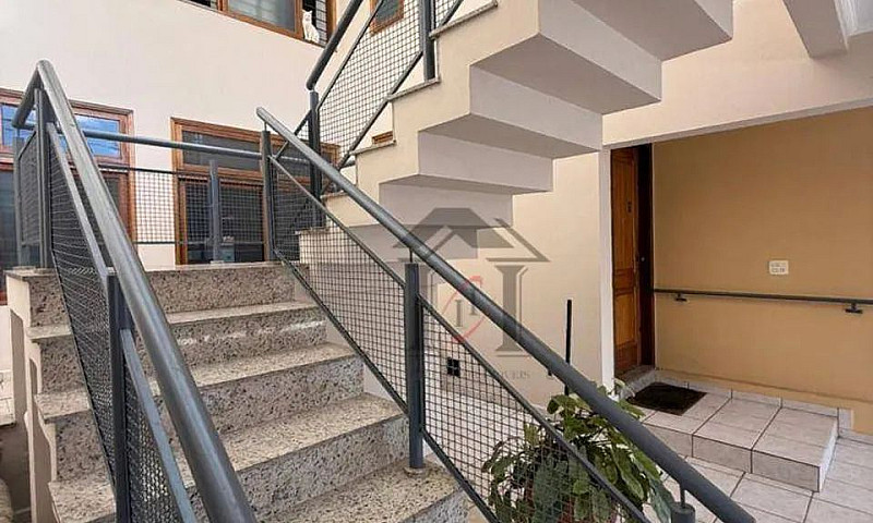 Casa Com 3 Quartos À...