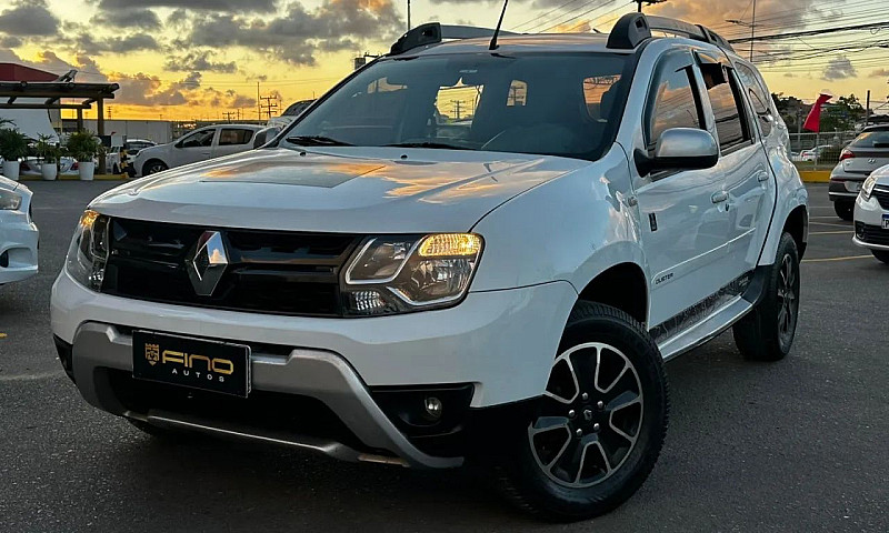Renault Duster Dakar...