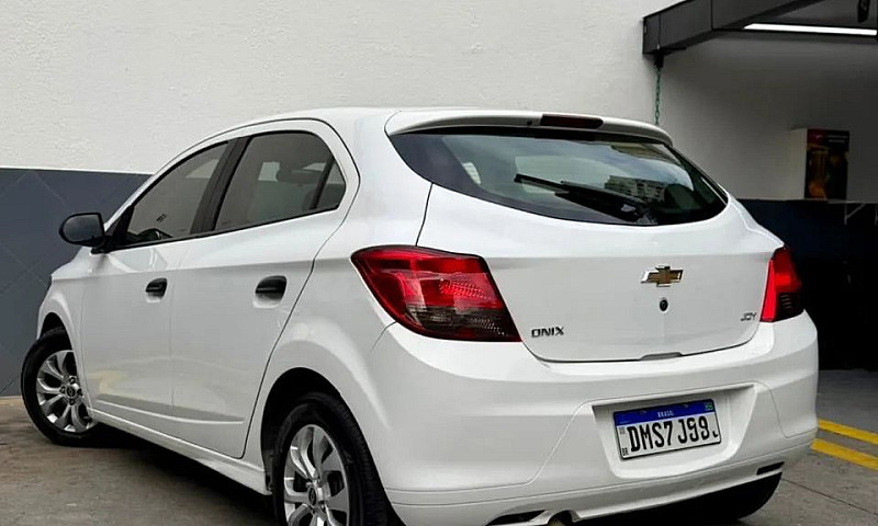 Chevrolet Onix Joy H...