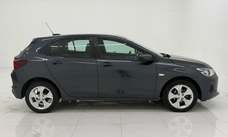 Chevrolet Onix Hatch...